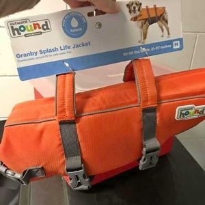 Dog life jacket